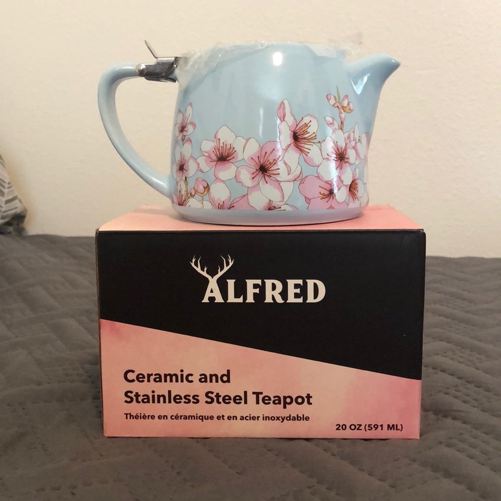 Teapot